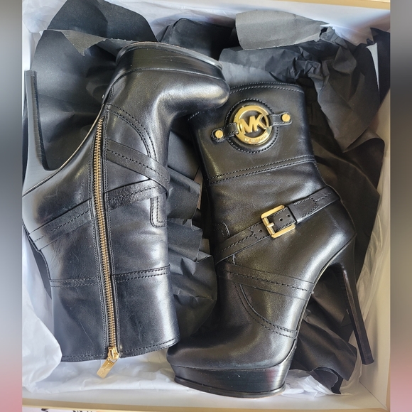 Michael kors boot heels - Picture 1 of 4